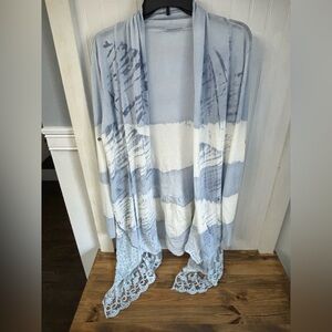 Blue and White Tie-Dye Shawl with Lace Trim